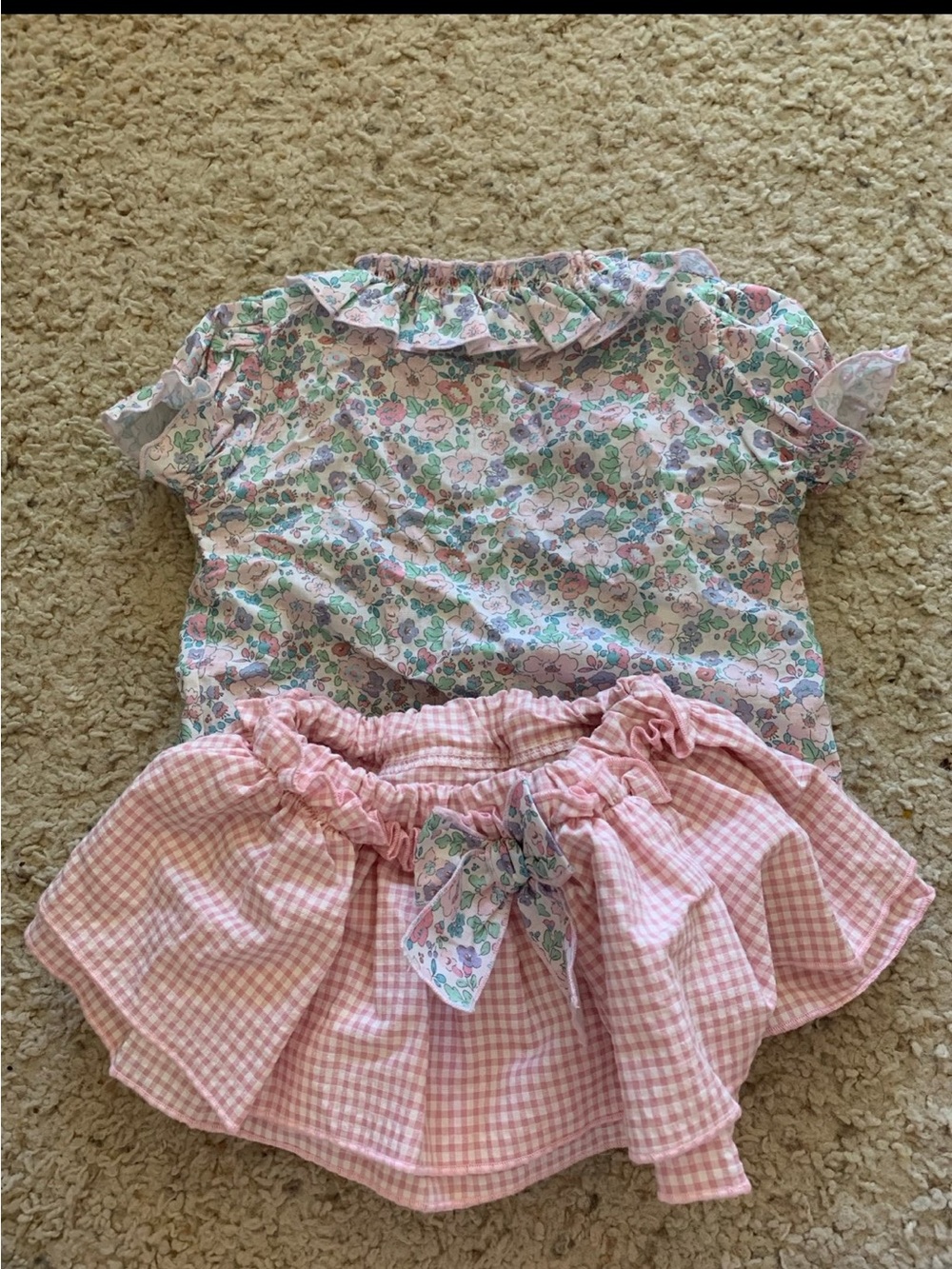 Valentina Bebe cute top and bloomer set